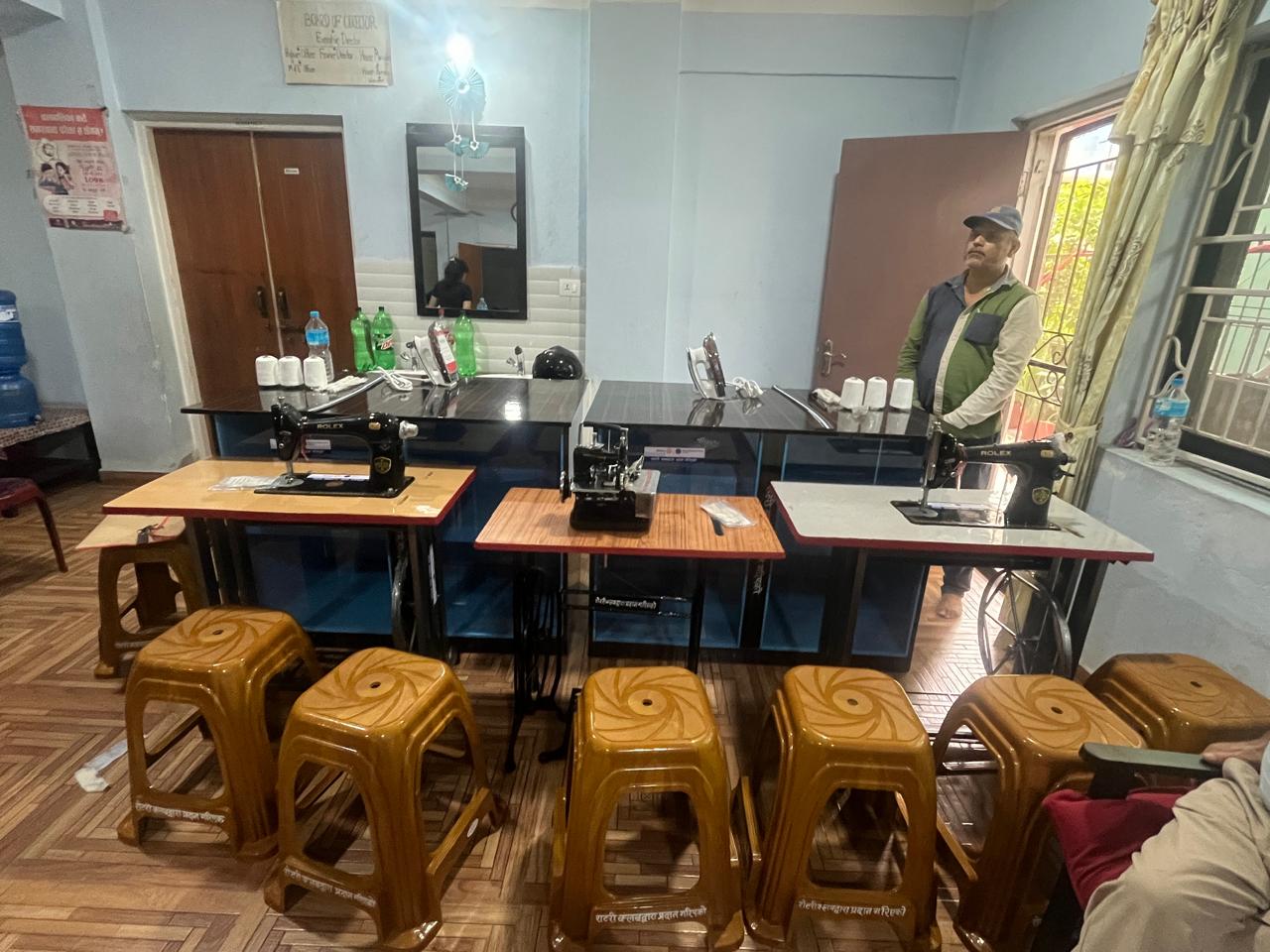 Rotary completes 3-month basic tailoring training and distributes machines